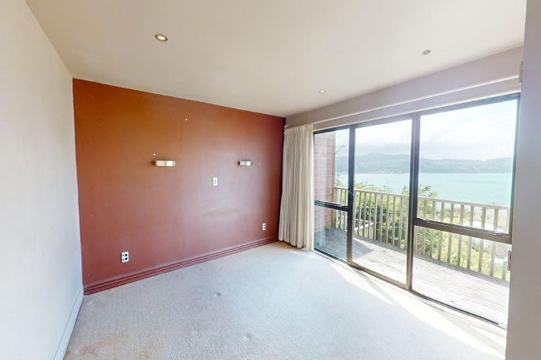 Photo of property in 14 Palliser Road, Roseneath, Wellington, 6011