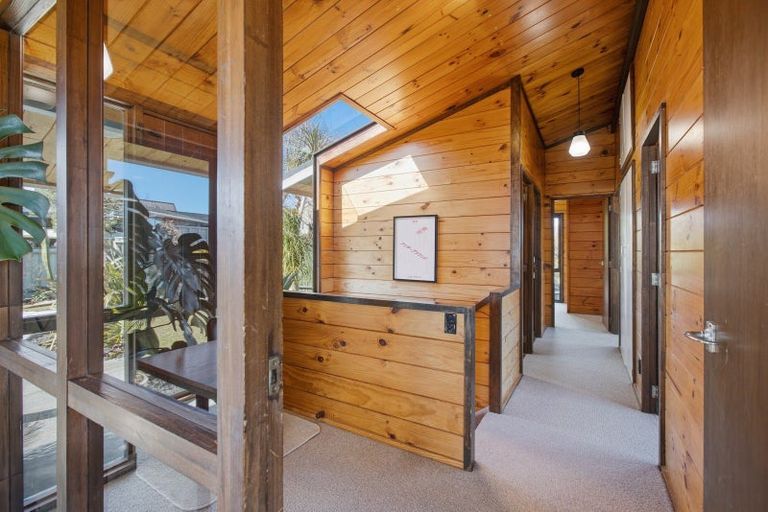 Photo of property in 17a Saint Ives Grove, Whalers Gate, New Plymouth, 4310
