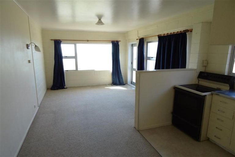 Photo of property in 21 Tiromoana Crescent, Bell Block, New Plymouth, 4312