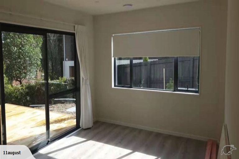 Photo of property in 10a Galaxy Drive, Mairangi Bay, Auckland, 0630
