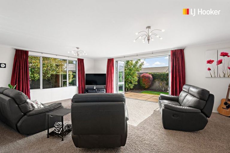 Photo of property in 24 William James Close, Mosgiel, 9024