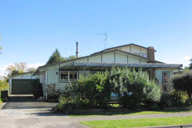 Photo of property in 27 Titoki Crescent, Pirimai, Napier, 4112