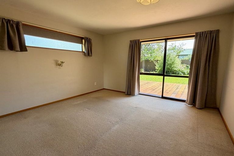 Photo of property in 17a East Belt, Rangiora, 7400