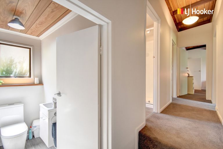 Photo of property in 82 Somerville Street, Andersons Bay, Dunedin, 9013