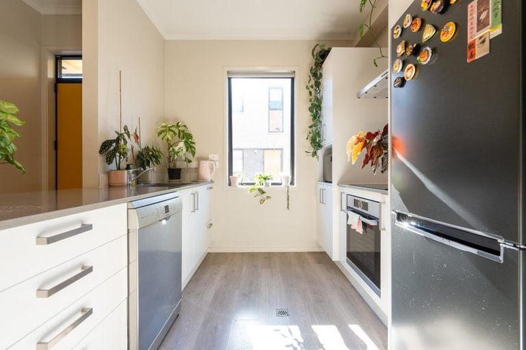 Photo of property in 2 Kerewhenua Crescent, Hobsonville, Auckland, 0616