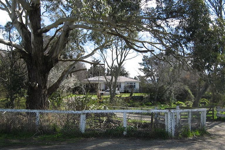 Photo of property in 29 Charlotte Street, Takapau, 4203