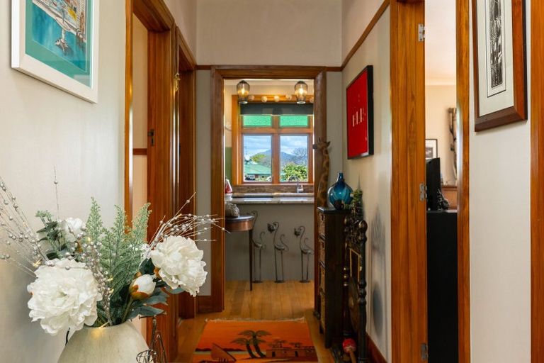 Photo of property in 12 Dillons Point Road, Islington, Blenheim, 7201