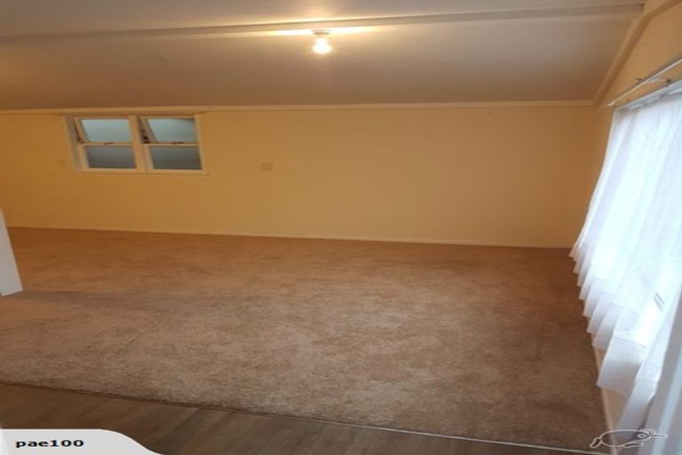 Photo of property in 25 Adams Road, Manurewa, Auckland, 2102