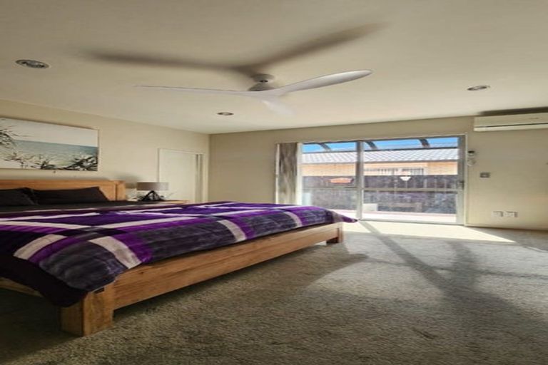 Photo of property in 2 Wellfield Drive, Papakura, 2110