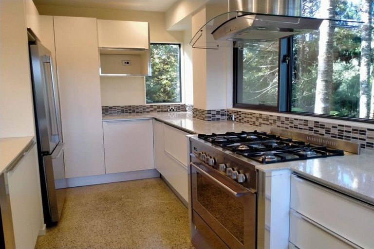 Photo of property in 154 Carter Road, Oratia, Auckland, 0604