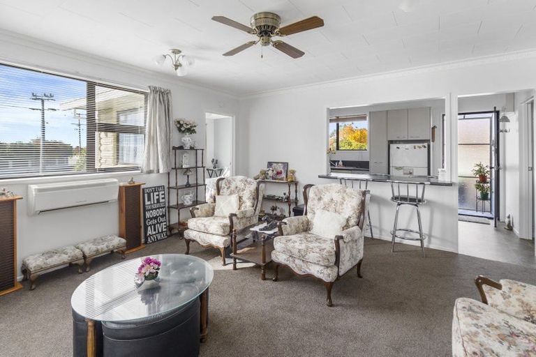 Photo of property in 2 Gleniti Road, Gleniti, Timaru, 7910