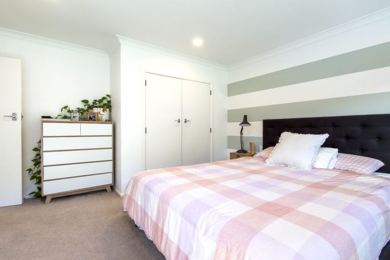 Photo of property in 75 Clifford Road, Johnsonville, Wellington, 6037