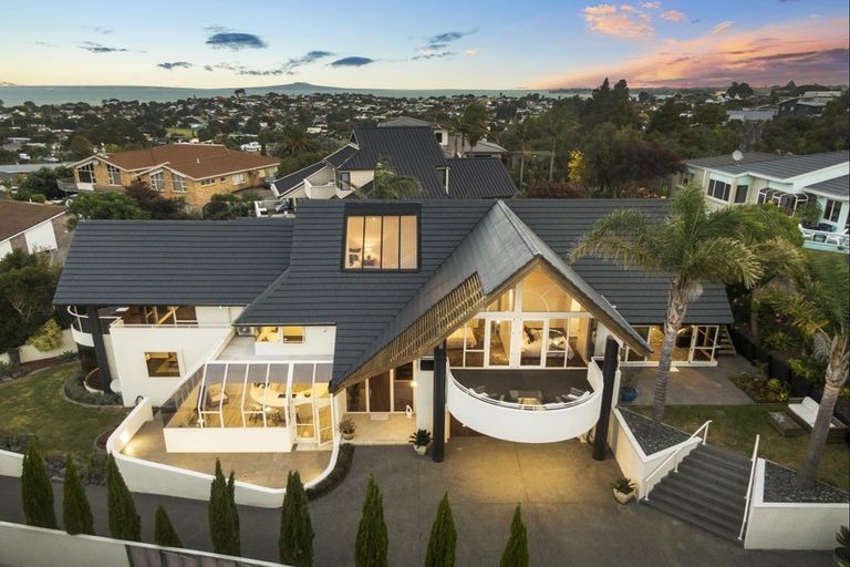 Photo of property in 43 Shuttleworth Place, Manly, Whangaparaoa, 0930