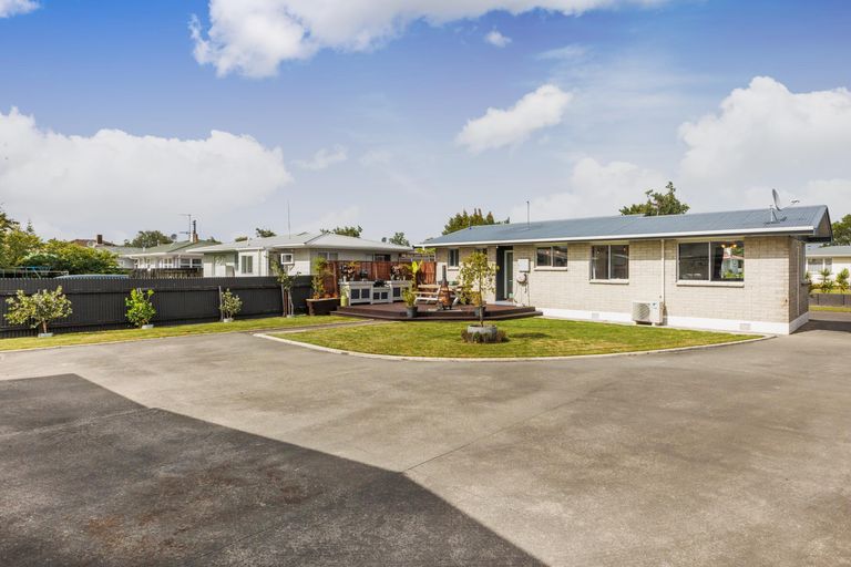 Photo of property in 31 Anakiwa Street, Kelvin Grove, Palmerston North, 4414