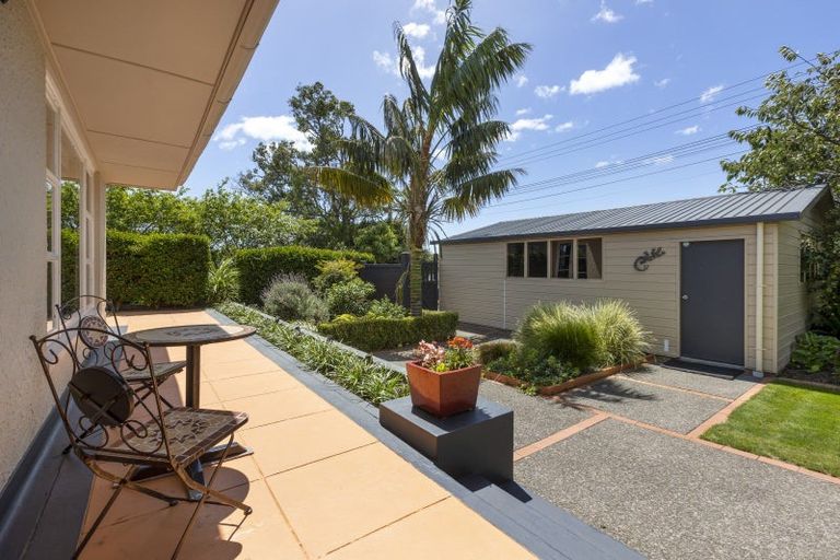 Photo of property in 124 Carrington Street, Lower Vogeltown, New Plymouth, 4310
