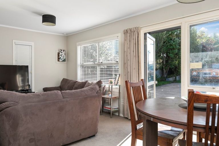 Photo of property in 48a Simpson Road, Papamoa Beach, Papamoa, 3118