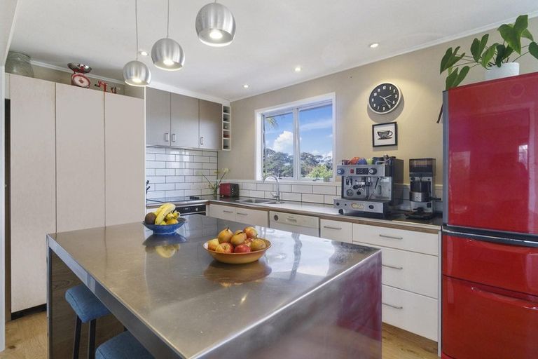 Photo of property in 28 Newham Place, Henderson, Auckland, 0612