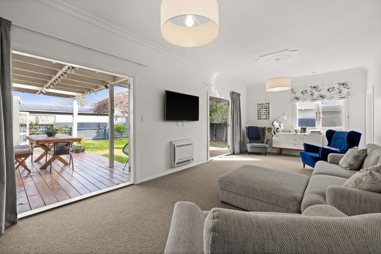 Photo of property in 206 Sylvan Road, Parkvale, Hastings, 4122