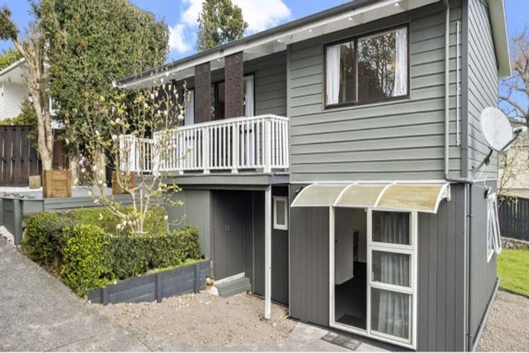 Photo of property in 44a Brains Road, Kelston, Auckland, 0602