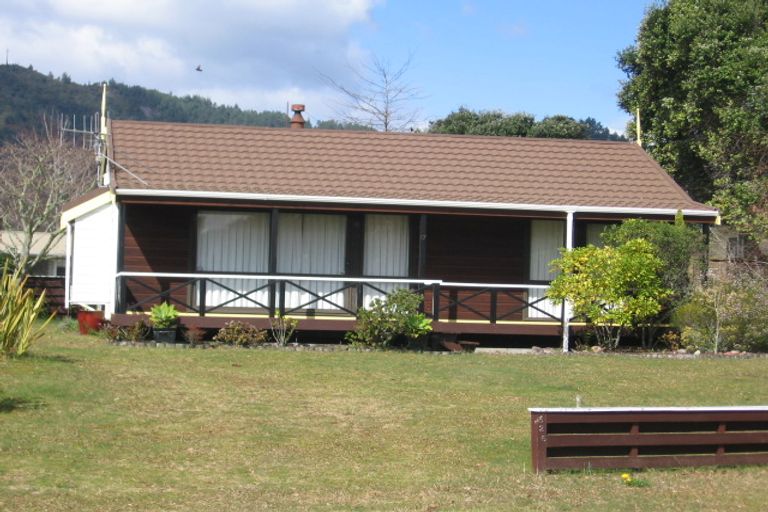 Photo of property in 17 Pitkethley Circle, Pauanui, Hikuai, 3579