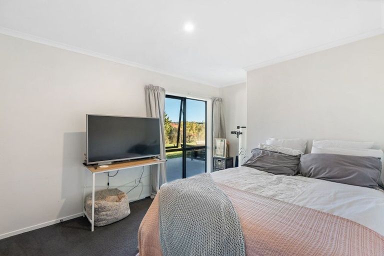 Photo of property in 2 Nihotetea Lane, Maunu, Whangarei, 0110