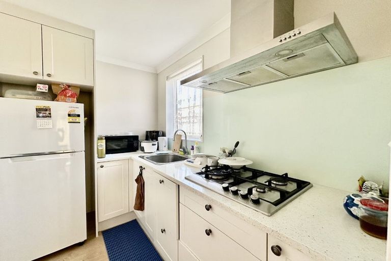 Photo of property in 28 Drumbuoy Drive, Flat Bush, Auckland, 2019