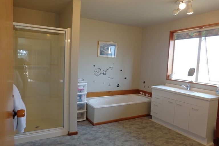 Photo of property in 1245 Hoskyns Road, Kirwee, Christchurch, 7671