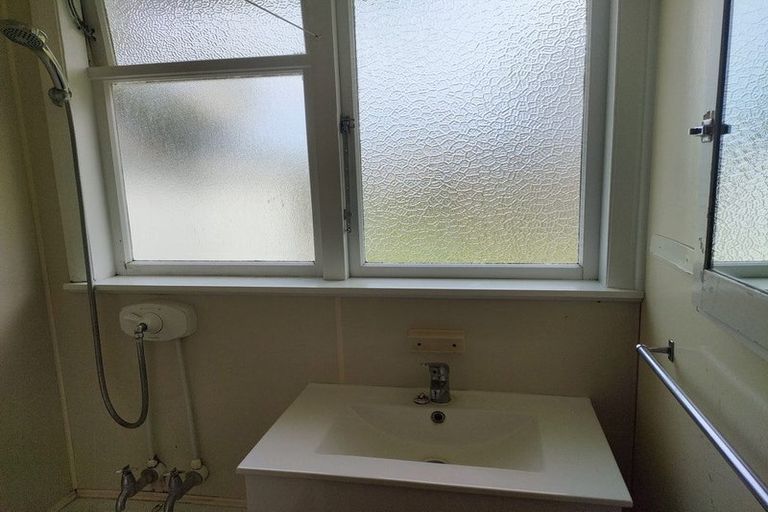 Photo of property in 23 Churchill Crescent, Tawhero, Whanganui, 4501