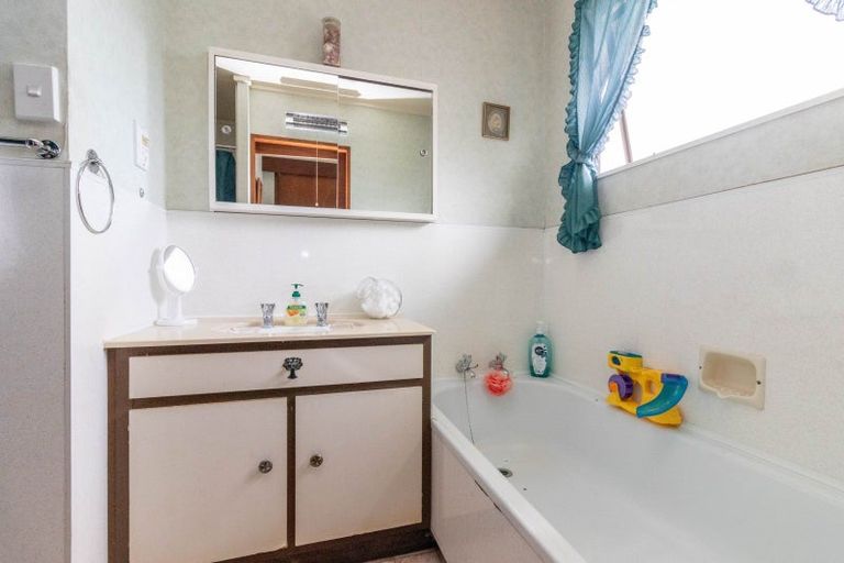 Photo of property in 4 Sarjant Place, Paeroa, 3600