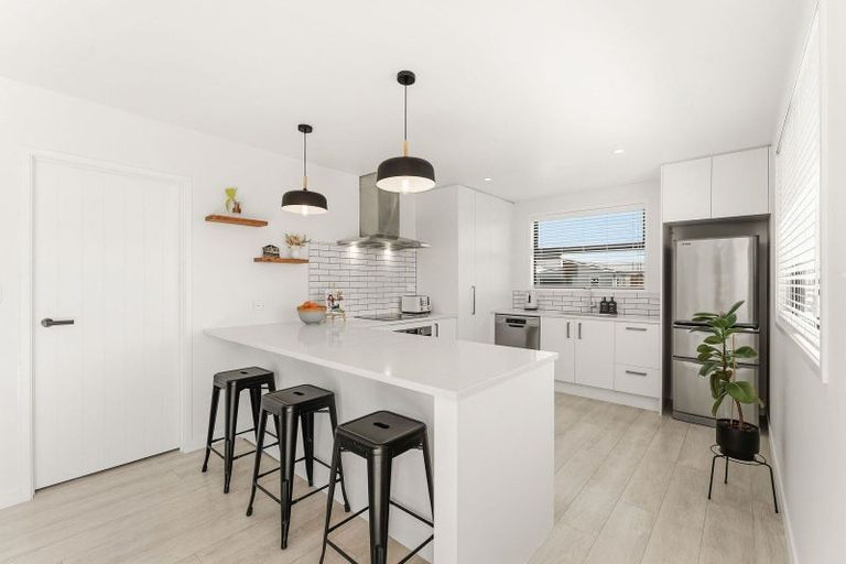 Photo of property in 1 Chrysler Street, Papamoa, 3118