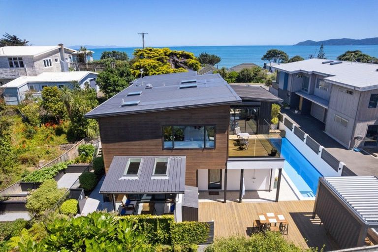 Photo of property in 24 Rosetta Road, Raumati South, Paraparaumu, 5032