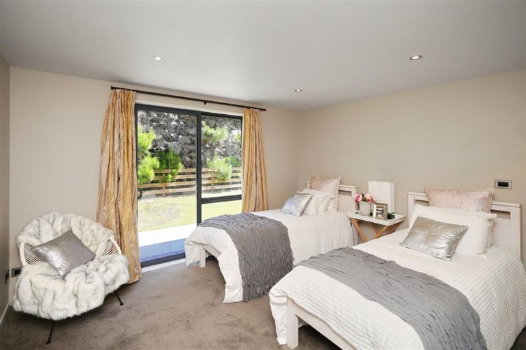 Photo of property in 43 Globe Bay Drive, Templeton, Christchurch, 8042