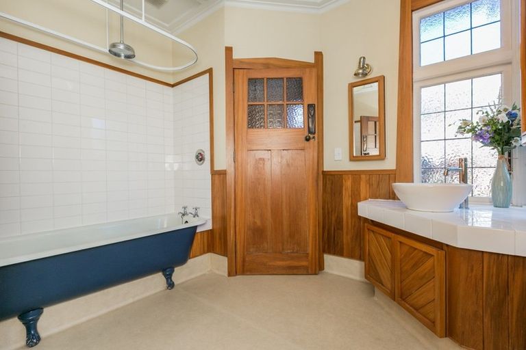 Photo of property in 114 Frederick Street, Mayfair, Hastings, 4122