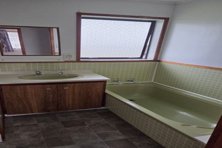 Photo of property in 74a Helvetia Road, Pukekohe, 2120