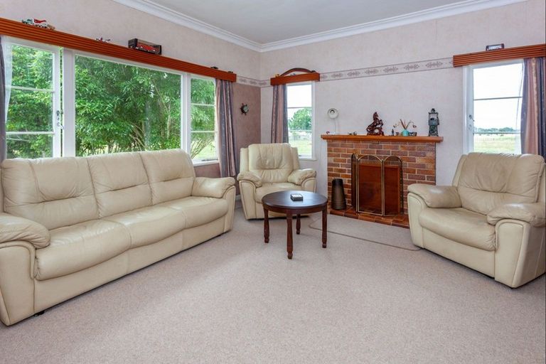 Photo of property in 141 Neavesville Road, Puriri, Thames, 3578