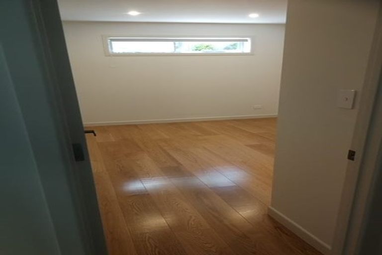 Photo of property in 17a Winscombe Street, Belmont, Auckland, 0622