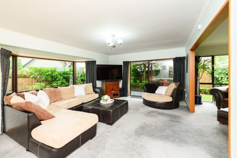 Photo of property in 35 Te Awe Awe Street, Hokowhitu, Palmerston North, 4410