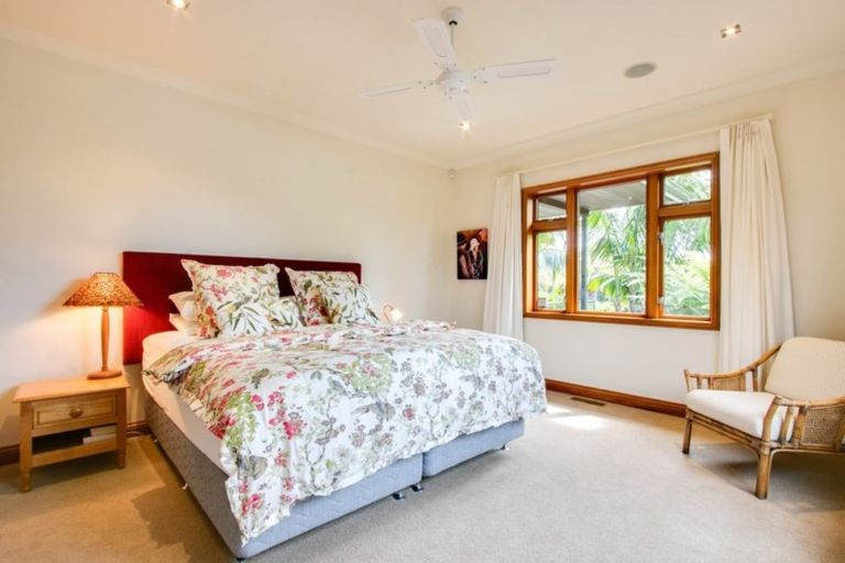 Photo of property in 26 Cameron Road, Bluff Hill, Napier, 4110