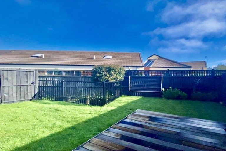 Photo of property in 7/27 Bartlett Street, Riccarton, Christchurch, 8011