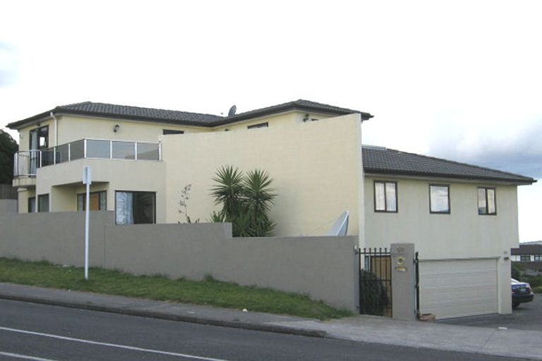 Photo of property in 50 Luckens Road, West Harbour, Auckland, 0618