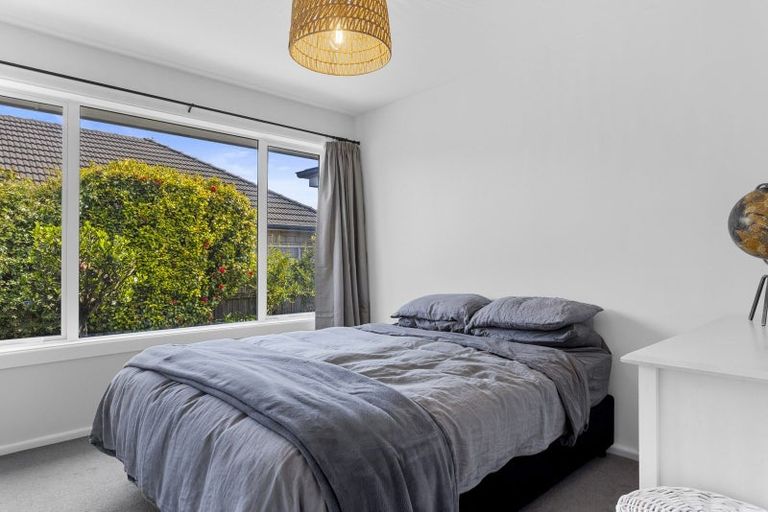 Photo of property in 93 Stanbury Avenue, Somerfield, Christchurch, 8024