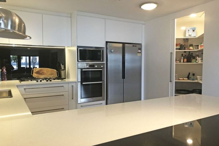 Photo of property in 4/2 Sixth Avenue, Tauranga, 3110