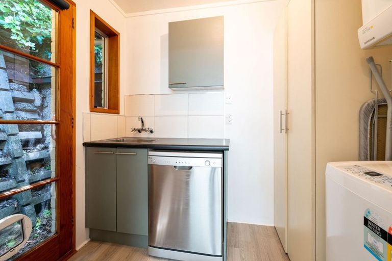 Photo of property in 15 Garfield Avenue, Roslyn, Dunedin, 9010