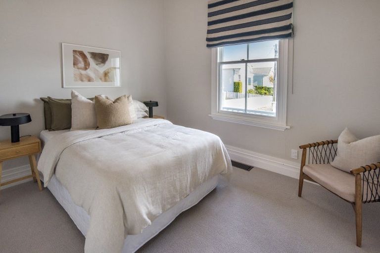 Photo of property in 2 Grahame Street, Devonport, Auckland, 0624