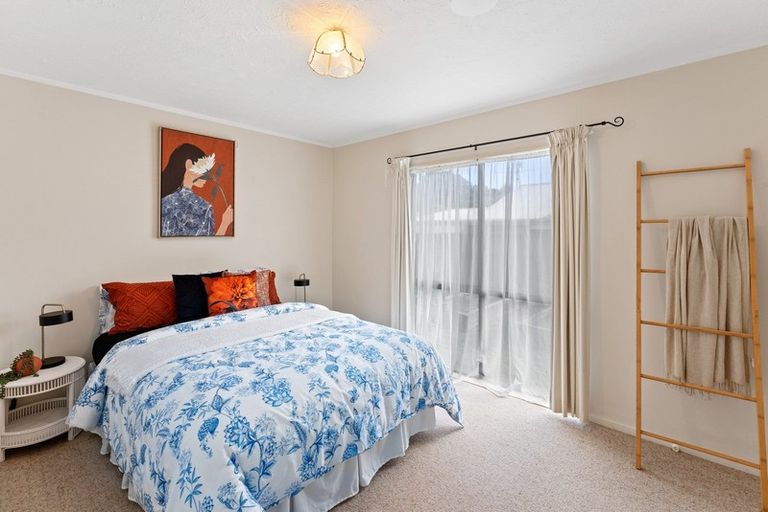 Photo of property in 76a Elizabeth Street, Waikanae, 5036