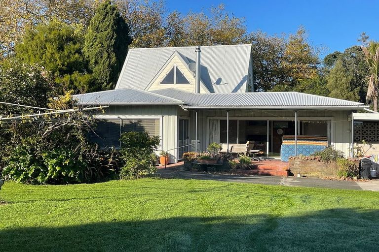 Photo of property in 135 Sandspit Road, Warkworth, 0982