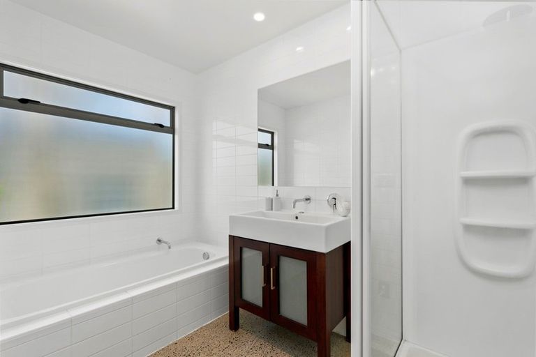 Photo of property in 80b Valley Road, Mount Maunganui, 3116