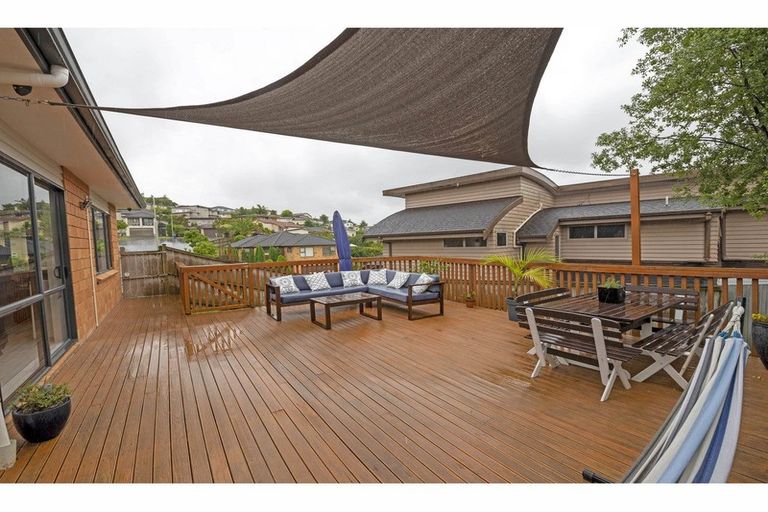 Photo of property in 88a San Marino Drive West, Henderson, Auckland, 0612
