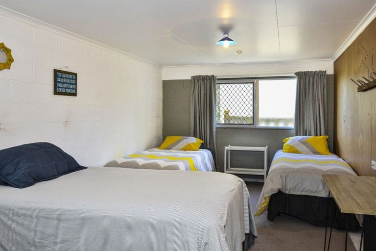 Photo of property in 73 Fortescue Street, Mahia, Nuhaka, 4198