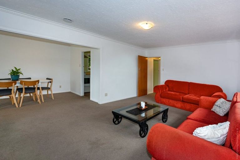 Photo of property in 8 Cranbrook Avenue, Burnside, Christchurch, 8053